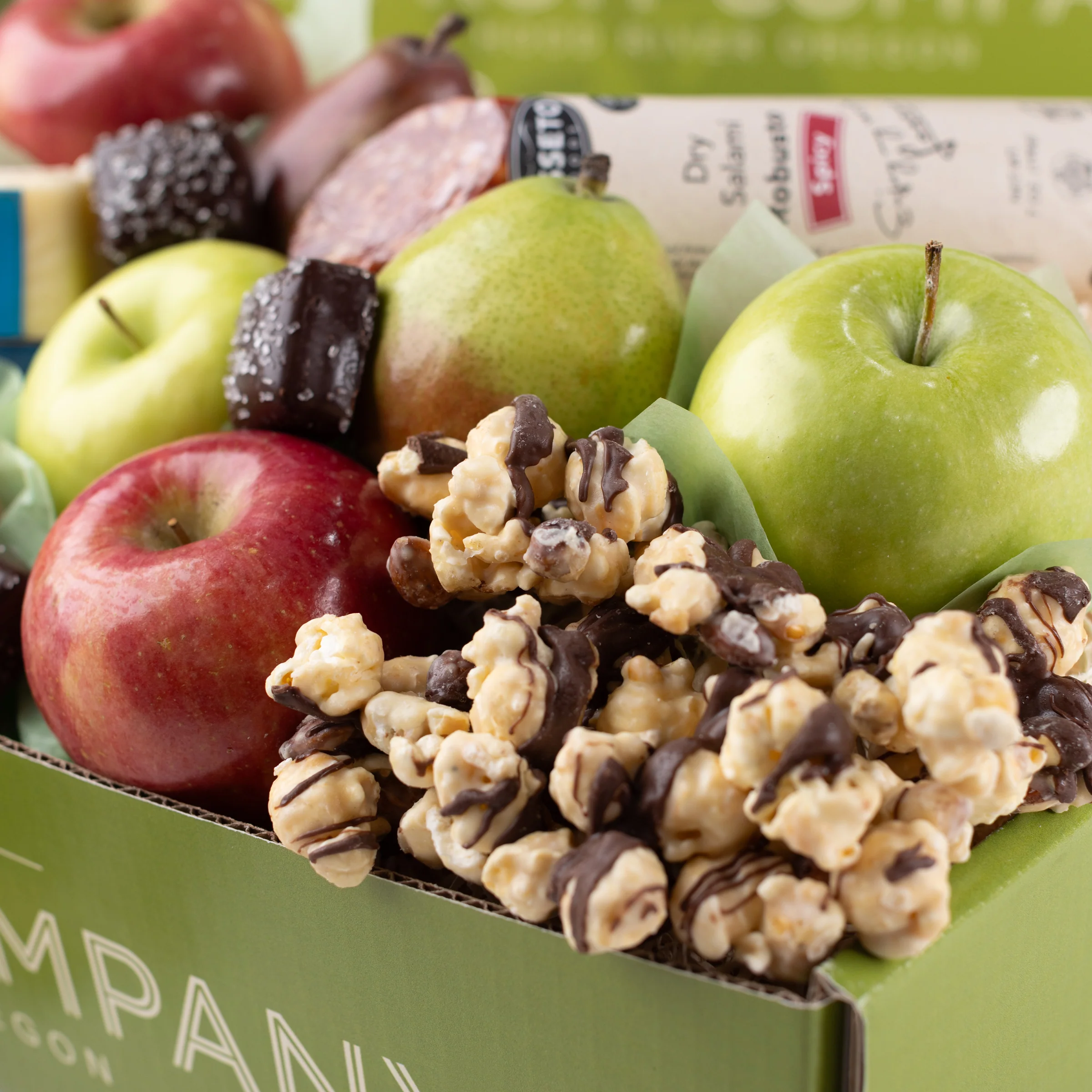 Grand Congratulations Gift Box - Image 7