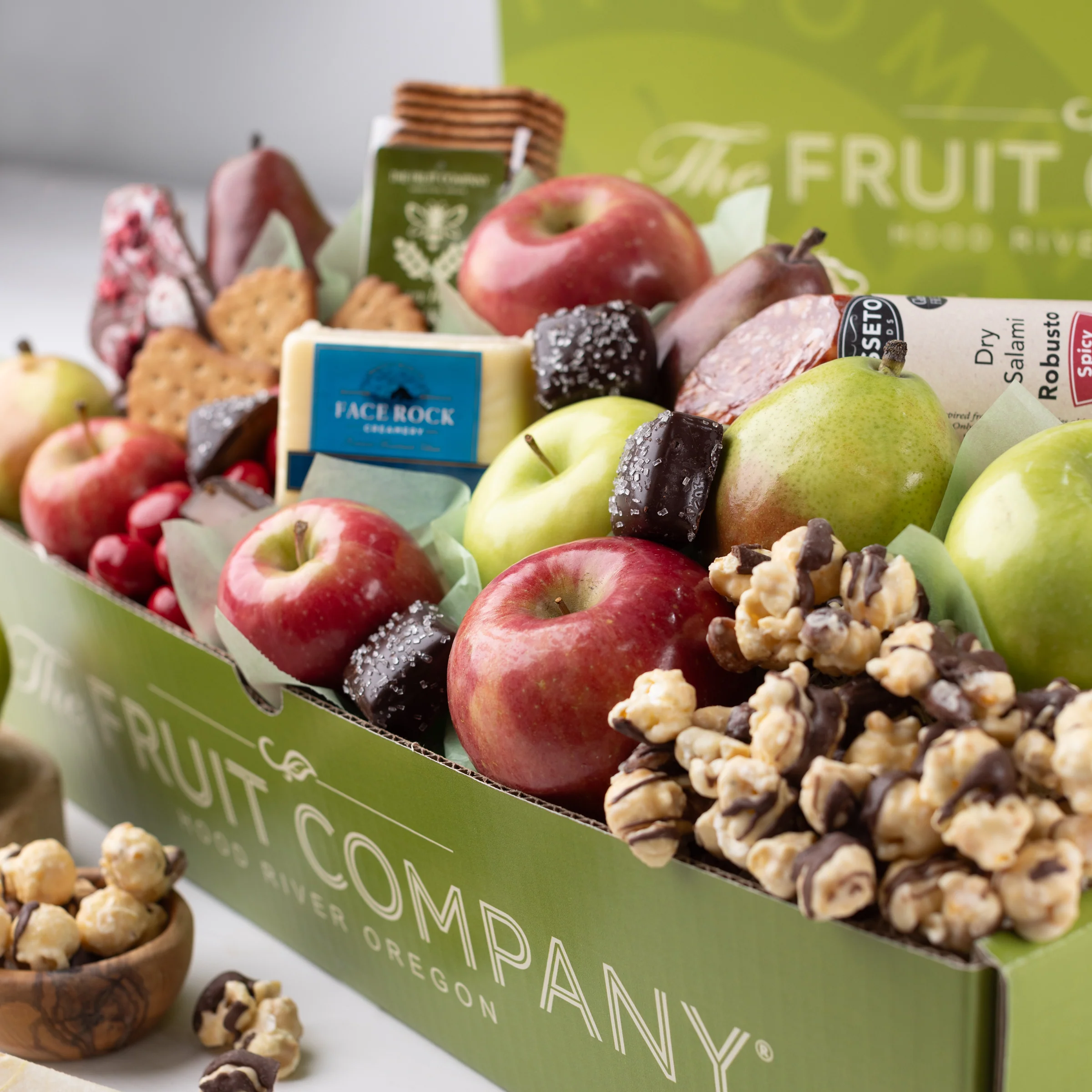 Grand Congratulations Gift Box - Image 8