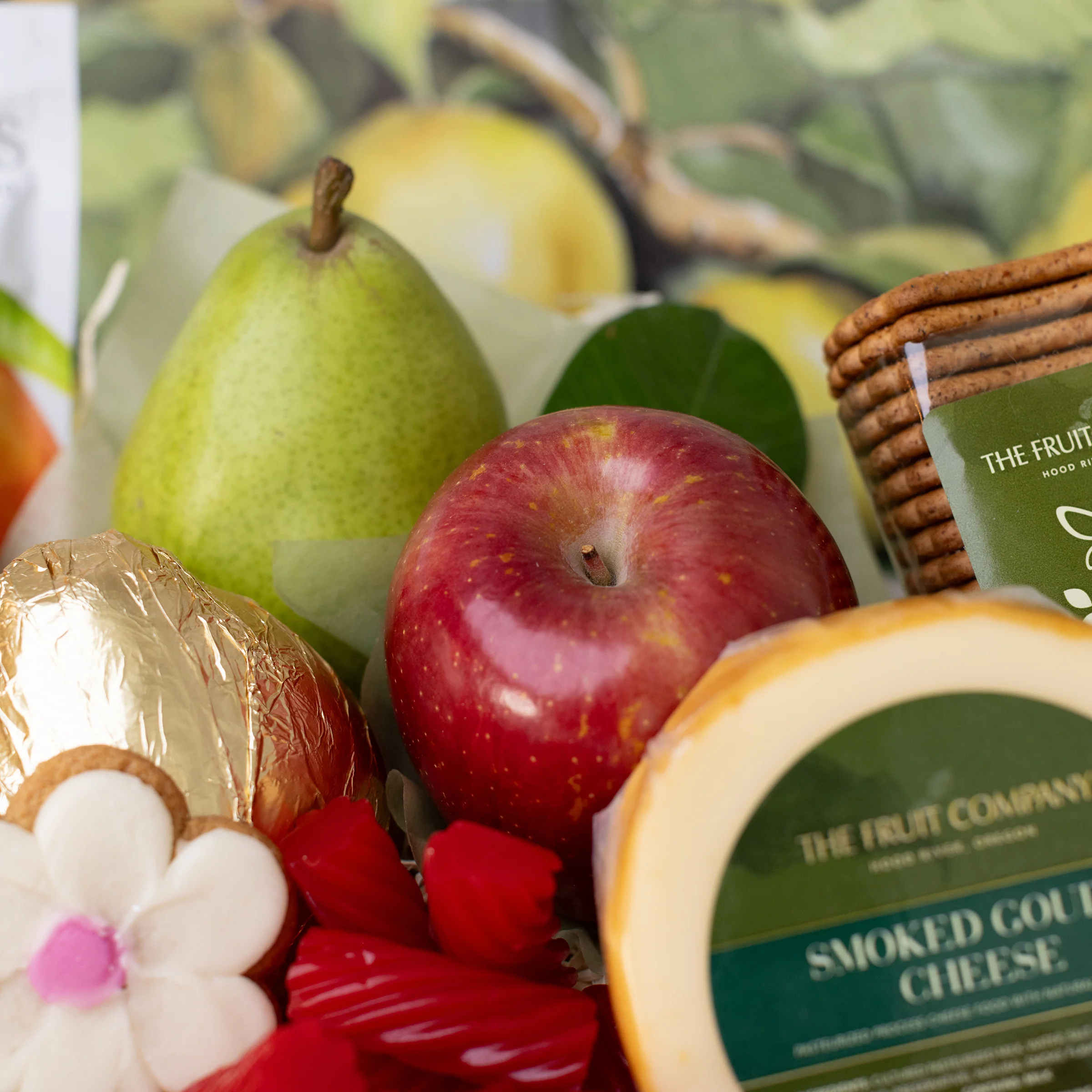 Grand Summer Gift Box - Image 2