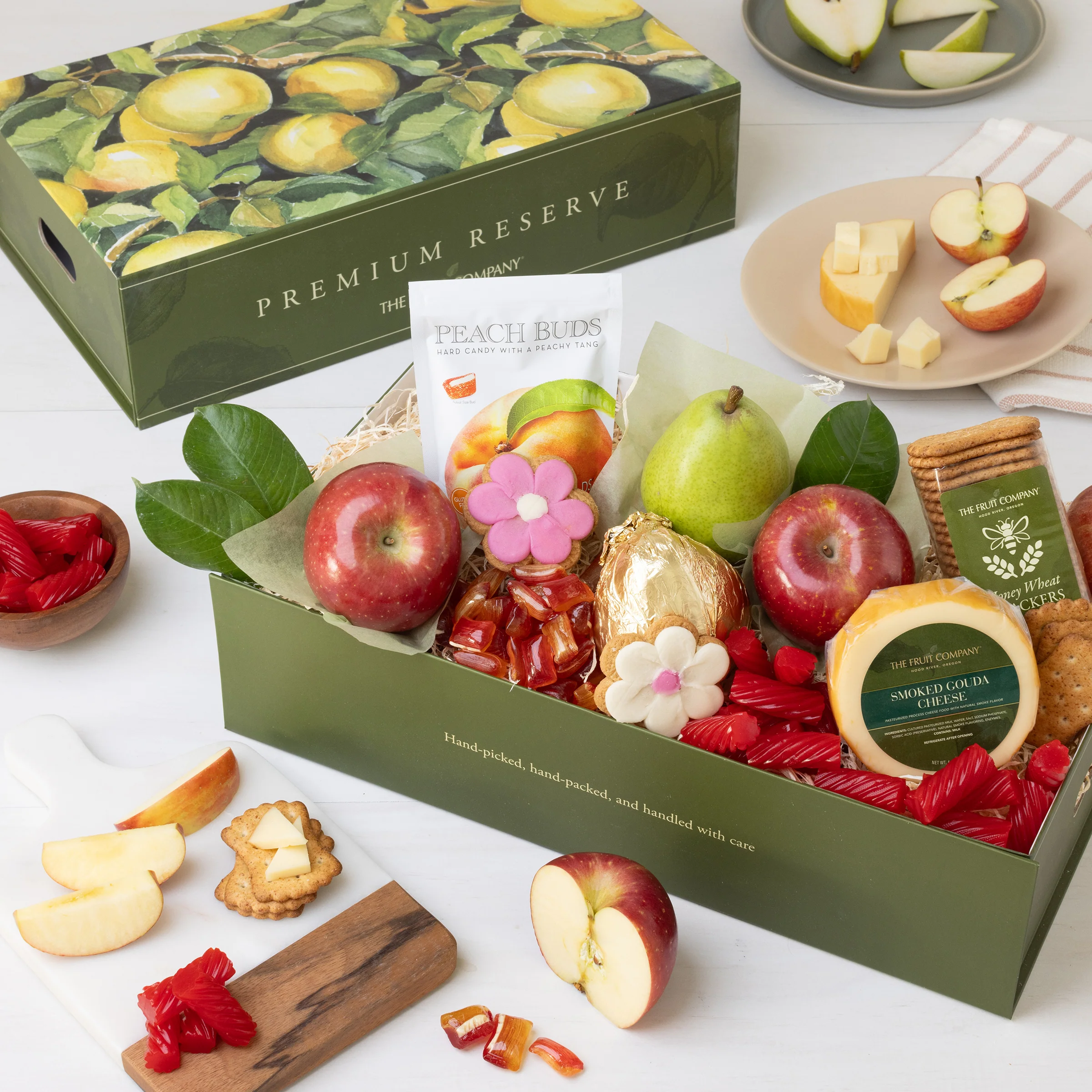 Grand Summer Gift Box - Image 6