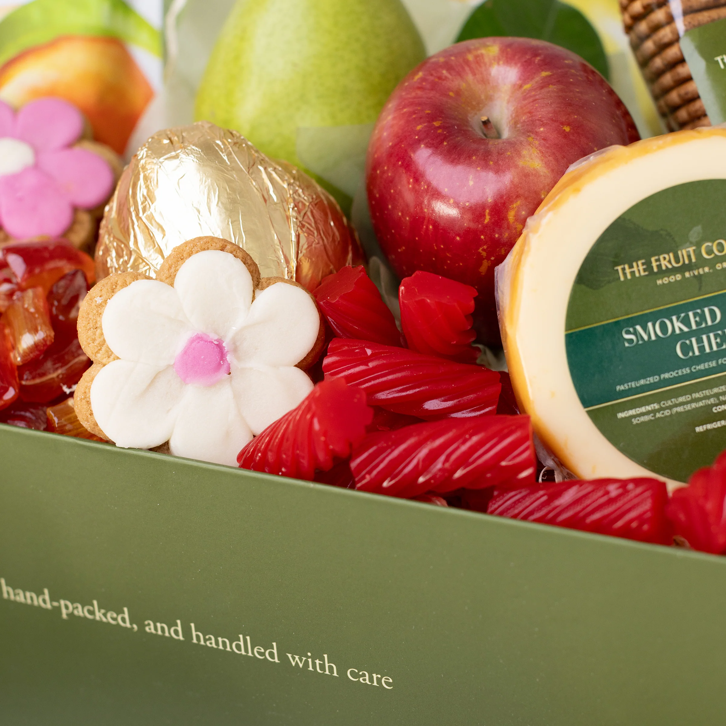 Grand Summer Gift Box - Image 8